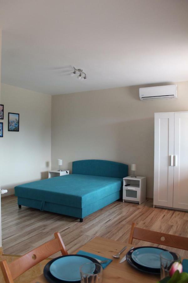 Korall Apartman Balatonfuzfo Exterior photo