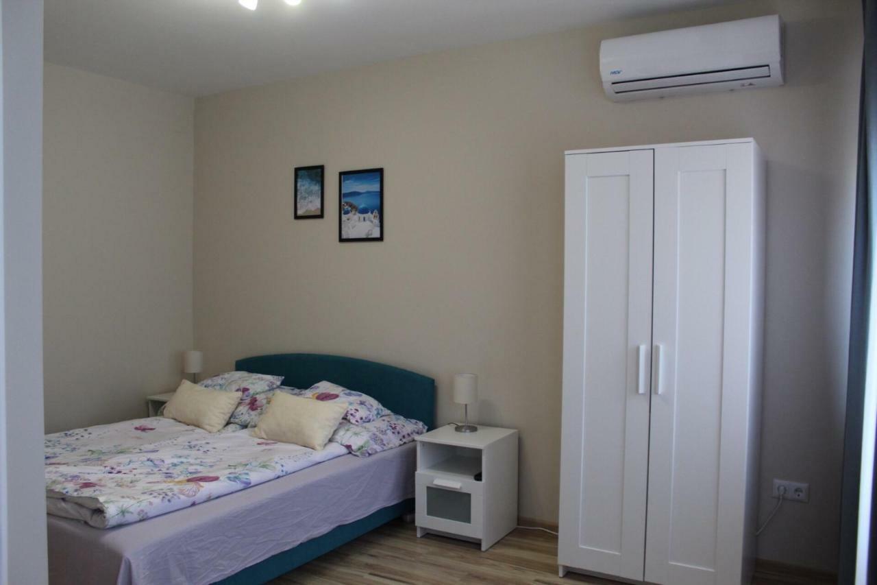 Korall Apartman Balatonfuzfo Exterior photo